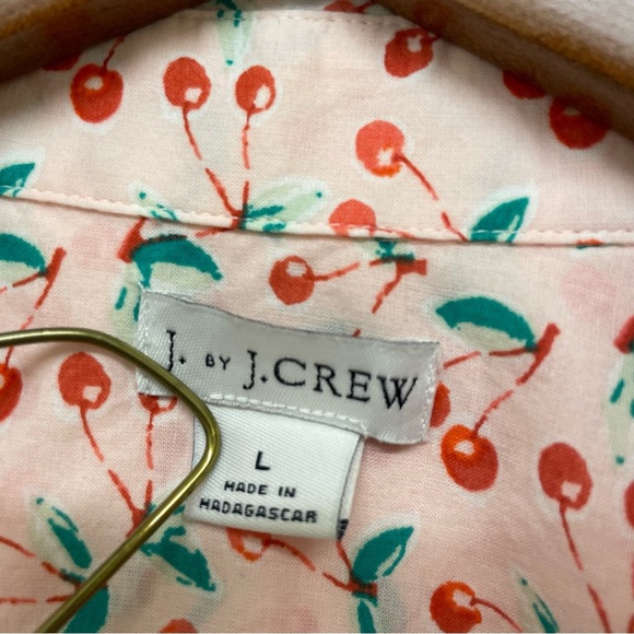 J. Crew 100% Cotton Pink Cherry Print Long Sleeve Button Down Women’s Shirt L - Picture 5 of 11
